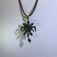 Load image into Gallery viewer, Kyanite Gothic Totem Pendant Necklace 蓝晶石哥特图腾吊坠项链