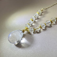 Load image into Gallery viewer, Clear Quartz Water Drop Pendant Beads Necklace 白水晶水滴吊坠珠链项链
