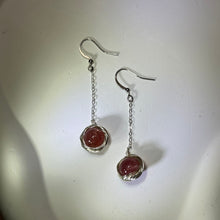 将图片加载到图库查看器，925 Silver Red Strawberry Quartz Earrings 红色草莓晶银耳钩
