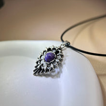 Load image into Gallery viewer, Charoite Pendant Necklace 紫龙晶镶嵌吊坠项链
