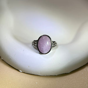 Purple Kunzite Adjustable Ring 紫锂辉镶嵌活口戒指