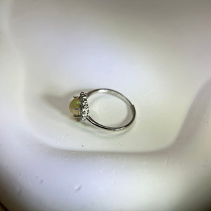 925 Silver White Opal Adjustable Ring 白色欧泊银镶嵌活口戒指