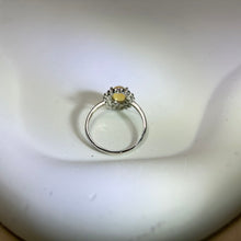 Load image into Gallery viewer, 925 Silver White Opal Adjustable Ring 白色欧泊银镶嵌活口戒指
