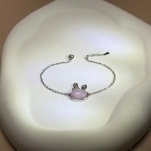 Load image into Gallery viewer, Purple Kunzite Rabbit Bracelet 紫锂辉镶嵌兔子手链
