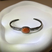 Load image into Gallery viewer, Carnelian Adjustable Bangle 红玛瑙镶嵌活口手镯
