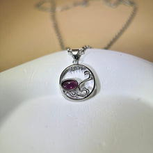 Load image into Gallery viewer, Purple Garnet Pendant 紫牙乌石榴石镶嵌吊坠
