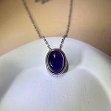 将图片加载到图库查看器，Amethyst Pendant 紫水晶镶嵌吊坠
