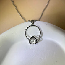 Load image into Gallery viewer, Clear Quartz Pendant 白水晶镶嵌吊坠
