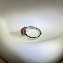 Load image into Gallery viewer, Pink Ruby Adjustable Ring 粉色红宝石镶嵌活口戒指
