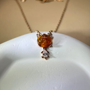 Amber Tiger Pendant 花珀琥珀镶嵌老虎吊坠