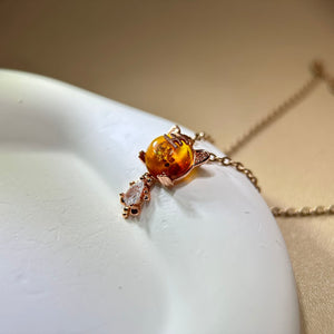 Amber Tiger Pendant 花珀琥珀镶嵌老虎吊坠