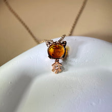 将图片加载到图库查看器，Amber Tiger Pendant 花珀琥珀镶嵌老虎吊坠
