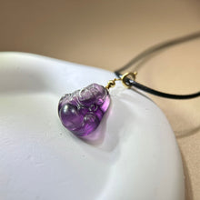 Load image into Gallery viewer, Fluorite Laughing Buddha Pendant Necklace 萤石弥勒佛吊坠项链
