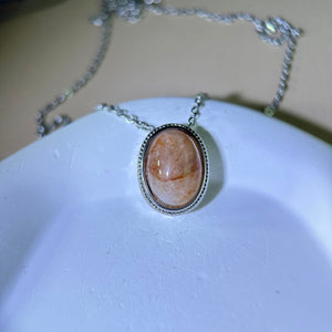 Red Hematoid Quartz Pendant 红色胶花水晶镶嵌吊坠