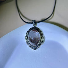 将图片加载到图库查看器，Phantom Quartz Pendant Necklace 幽灵水晶镶嵌吊坠项链
