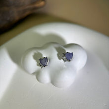 将图片加载到图库查看器，925 Silver Tanzanite Love Heart Earrings 坦桑石爱心镶嵌银耳钉
