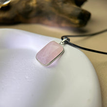 将图片加载到图库查看器，Rose Quartz Pendant Necklace 粉水晶吊坠项链
