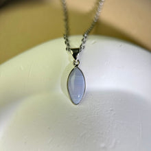 Load image into Gallery viewer, Blue Lace Agate Pendant 蓝纹玛瑙吊坠
