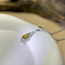 Load image into Gallery viewer, Yellow Tourmaline Pendant 黄色碧玺镶嵌吊坠
