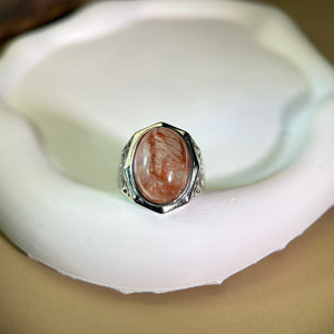 Red Hematoid Quartz Adjustable Ring 红胶花水晶镶嵌活口戒指