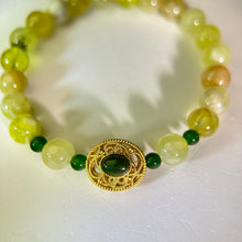 Load image into Gallery viewer, Golden Prehnite Green Nephrite Beads Bracelet 金色葡萄石和田玉碧玉手串
