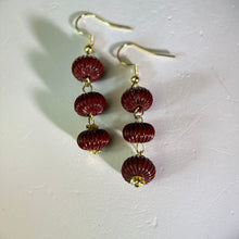 将图片加载到图库查看器，14K Gold Filled Cinnabar Beads Earrings 紫金砂朱砂灯笼珠14K注金耳钩
