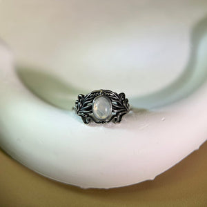 Moonstone Adjustable Ring 冰长石月光石镶嵌活口戒指