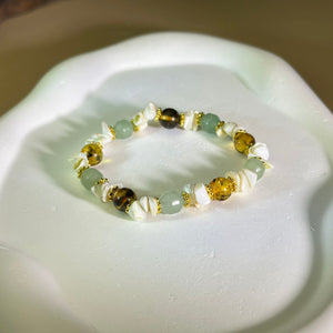 Green Aventurine Amber White Mother of Pearl Beads Bracelet 绿色东陵玉药珀琥珀白色贝母手串