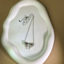 Load image into Gallery viewer, Moonstone Butterfly Pendant Necklace 冰长石月光石镶嵌蝴蝶吊坠项链
