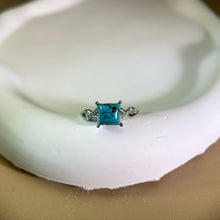 将图片加载到图库查看器，Blue Turquoise Adjustable Ring 蓝色松石镶嵌活口戒指
