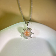 Load image into Gallery viewer, Red Hematoid Quartz Pendant 红胶花水晶镶嵌吊坠
