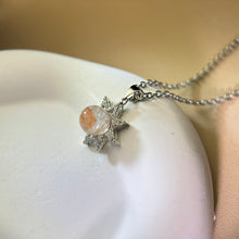 Load image into Gallery viewer, Red Hematoid Quartz Pendant 红胶花水晶镶嵌吊坠
