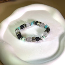 Load image into Gallery viewer, Amethyst Lava Beads Bracelet 紫水晶火山石手串
