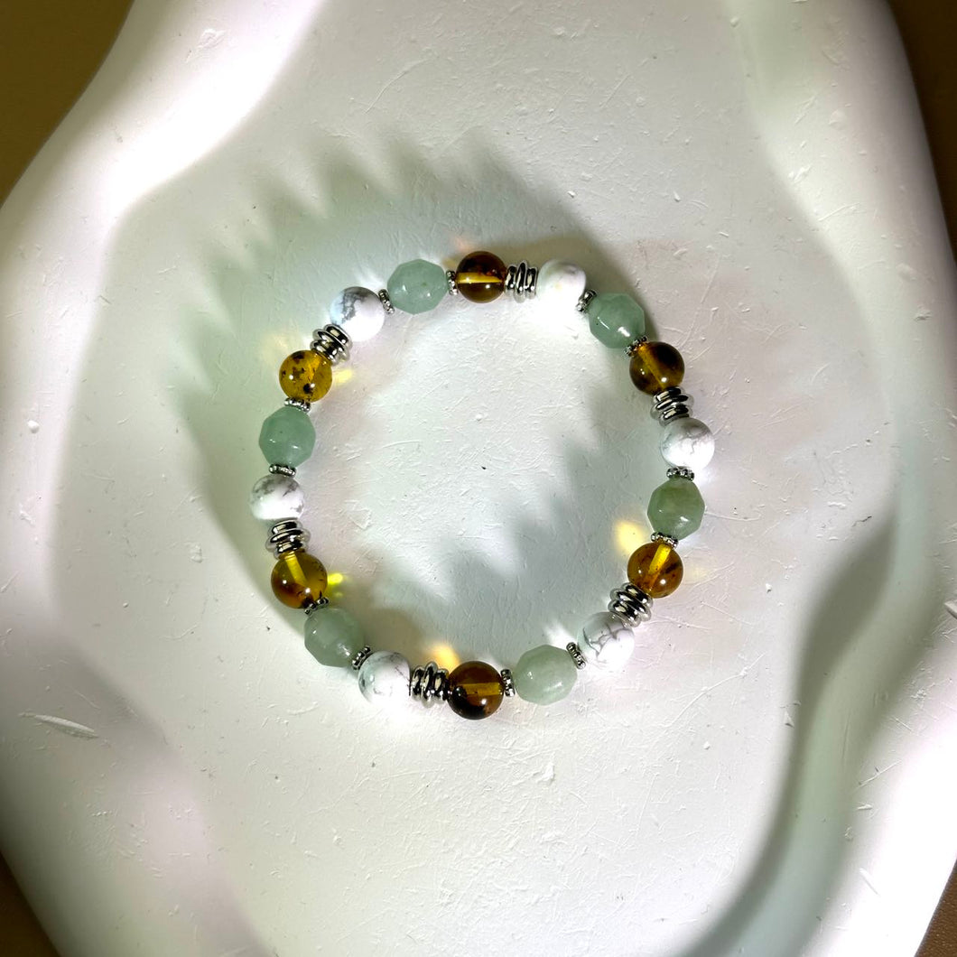 Green Aventurine Amber Beads Bracelet 绿色东陵玉药珀琥珀手串