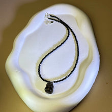 Load image into Gallery viewer, Smoky Quartz PIXIU Pendant Black Spinel Beads Necklace 茶水晶貔貅黑色尖晶石珠链项链
