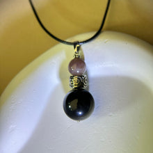 将图片加载到图库查看器，Rainbow Sheen Obsidian Rose Quartz Pendant Necklace 彩眼黑曜石粉水晶吊坠项链
