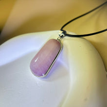 Load image into Gallery viewer, Purple Kunzite Pendant Necklace 紫锂辉吊坠项链
