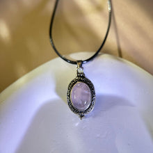 将图片加载到图库查看器，Rose Quartz Container Pendant Necklace 粉水晶镶嵌嘎乌盒吊坠项链
