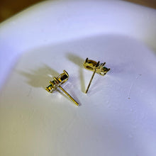 将图片加载到图库查看器，925 Silver Citrine Pineapple Earrings 黄水晶镶嵌菠萝银耳钉
