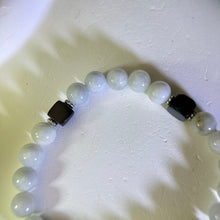 将图片加载到图库查看器，White Jade Blackwood Beads Bracelet 糯种白色翡翠黑檀木手串
