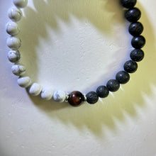 将图片加载到图库查看器，Tiger&#39;s Eye Lava Hawlite Beads Bracelet 虎眼石火山石白松石手串
