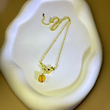 Load image into Gallery viewer, Amber Pendant Necklace 金珀琥珀镶嵌吊坠项链
