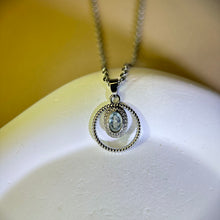 Load image into Gallery viewer, Sky Blue Topaz Pendant 天空蓝托帕石镶嵌吊坠
