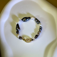 Load image into Gallery viewer, Baroque Freshwater Pearl Beads Bracelet 巴洛克淡水珍珠手链
