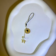 将图片加载到图库查看器，White Freshwater Pearl Ornament Cell Phone Charm Key Charm Bag Charm 白色淡水珍珠挂饰手机链钥匙链包挂
