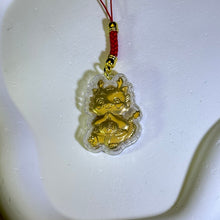 将图片加载到图库查看器，999 Gold Foil Year of Dragon Souvenir Coin Ornament Cell Phone Charm Key Charm Bag Charm 999金箔龙年纪念币挂饰手机链钥匙链包挂
