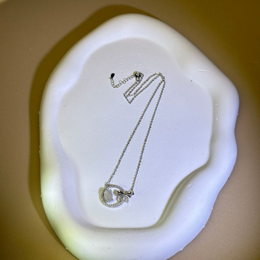 Moonstone Pendant Necklace 冰长石月光石镶嵌吊坠项链