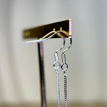 Load image into Gallery viewer, 925 Silver Amethyst Earrings 紫水晶镶嵌银耳钩
