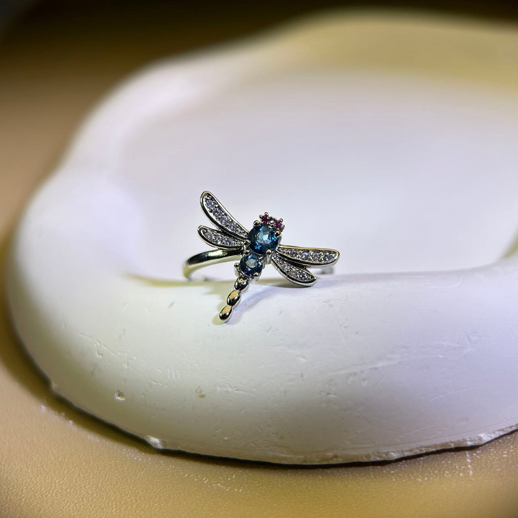 London Blue Topaz Dragonfly Adjustable Ring 伦敦蓝托帕石镶嵌蜻蜓活口戒指