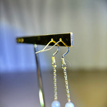 Load image into Gallery viewer, 14K Gold Filled White Jade Guards Earrings 糯种白色翡翠葫芦14K注金耳钩
